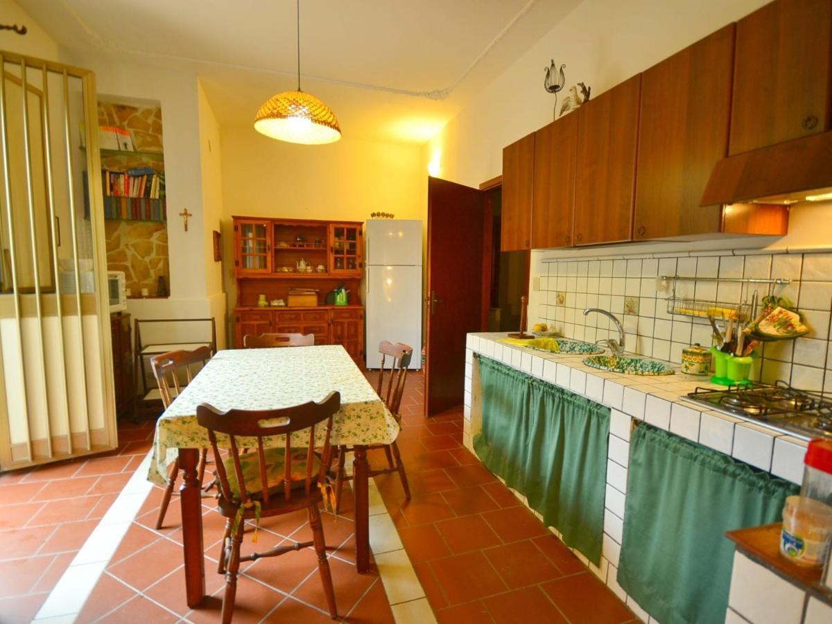Casa Unifamiliar Con Jard N Privado Villa Agnone Bagni Buitenkant foto