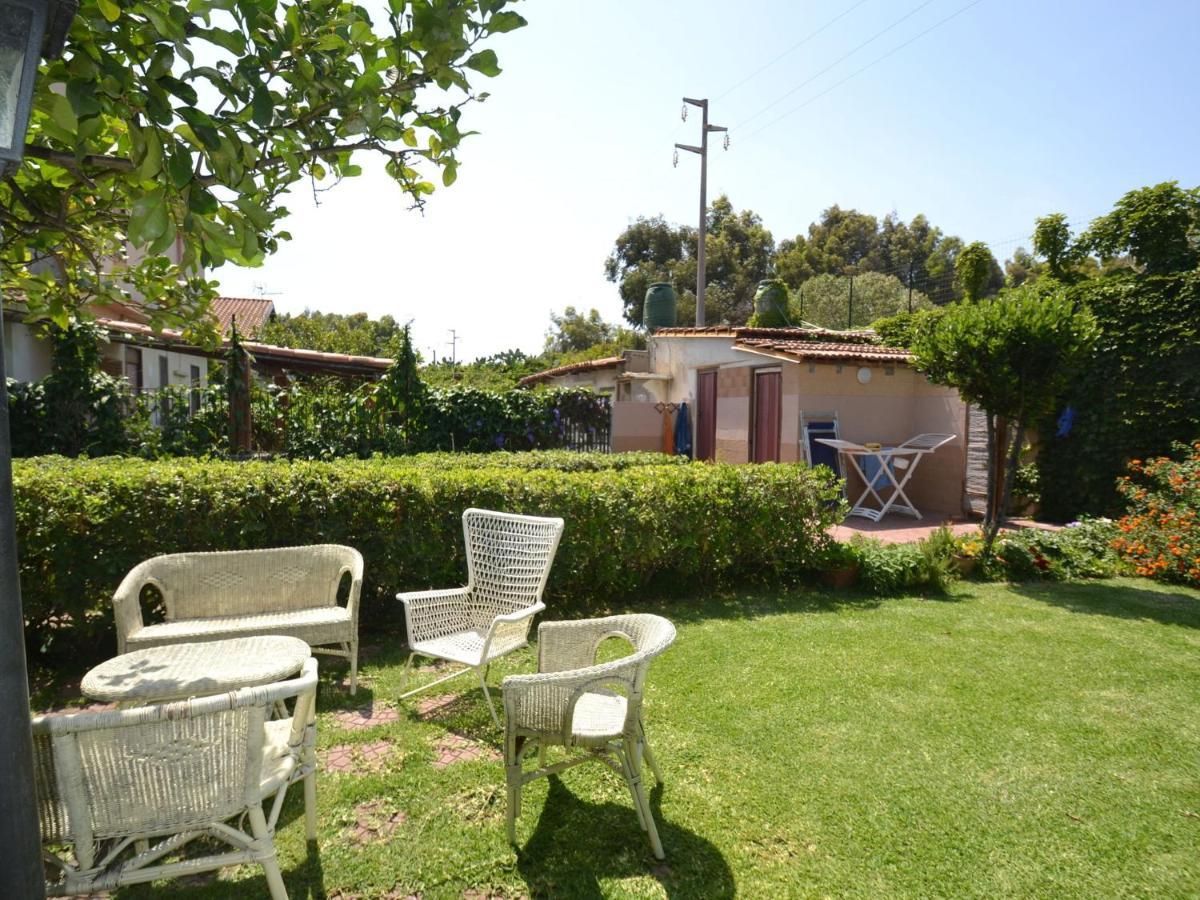 Casa Unifamiliar Con Jard N Privado Villa Agnone Bagni Buitenkant foto