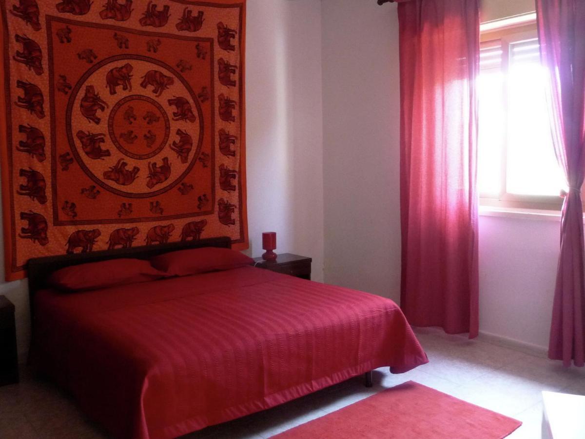 Casa Unifamiliar Con Jard N Privado Villa Agnone Bagni Buitenkant foto
